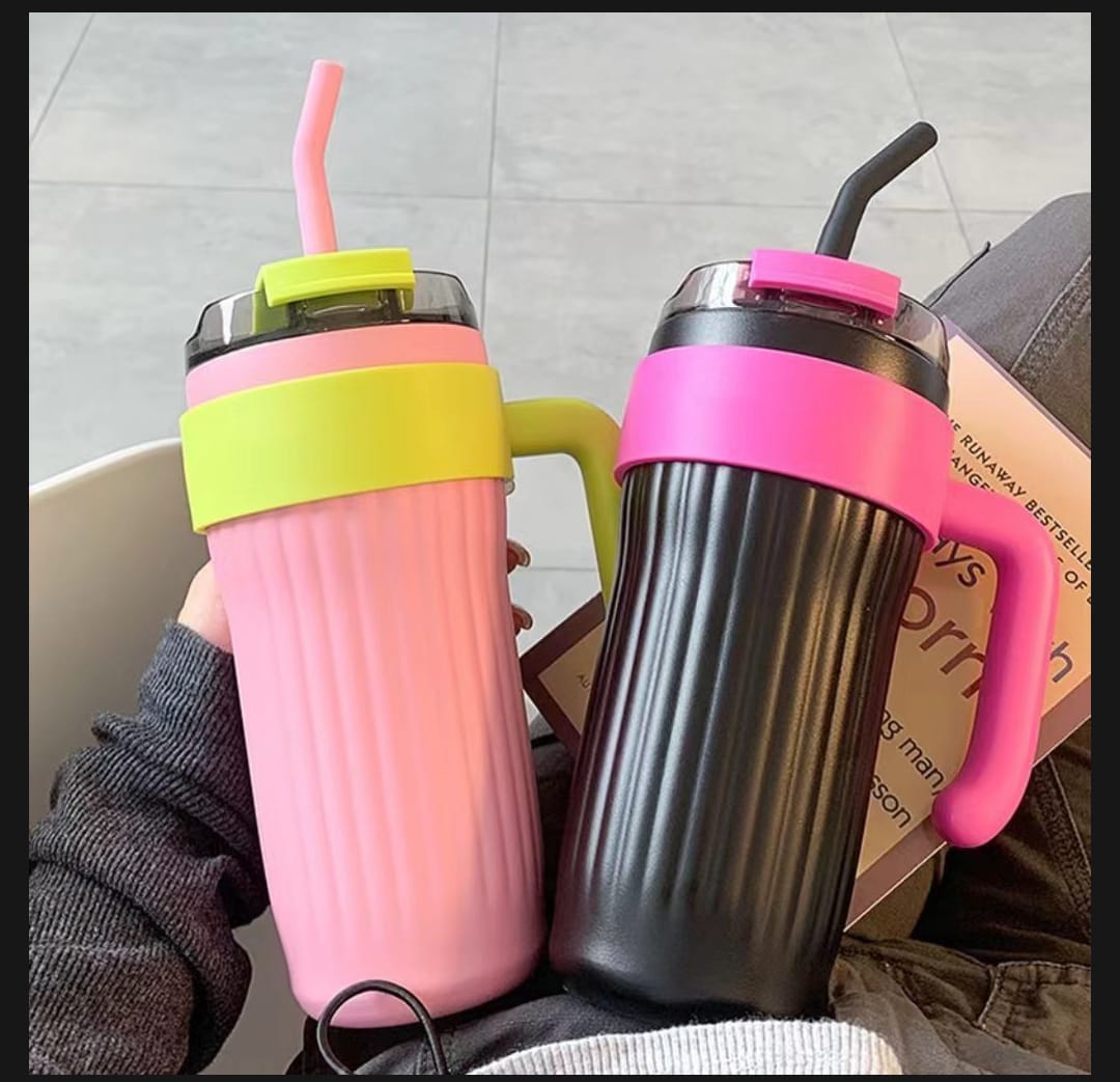 Stylish Tumbler 1-L Color (Random)